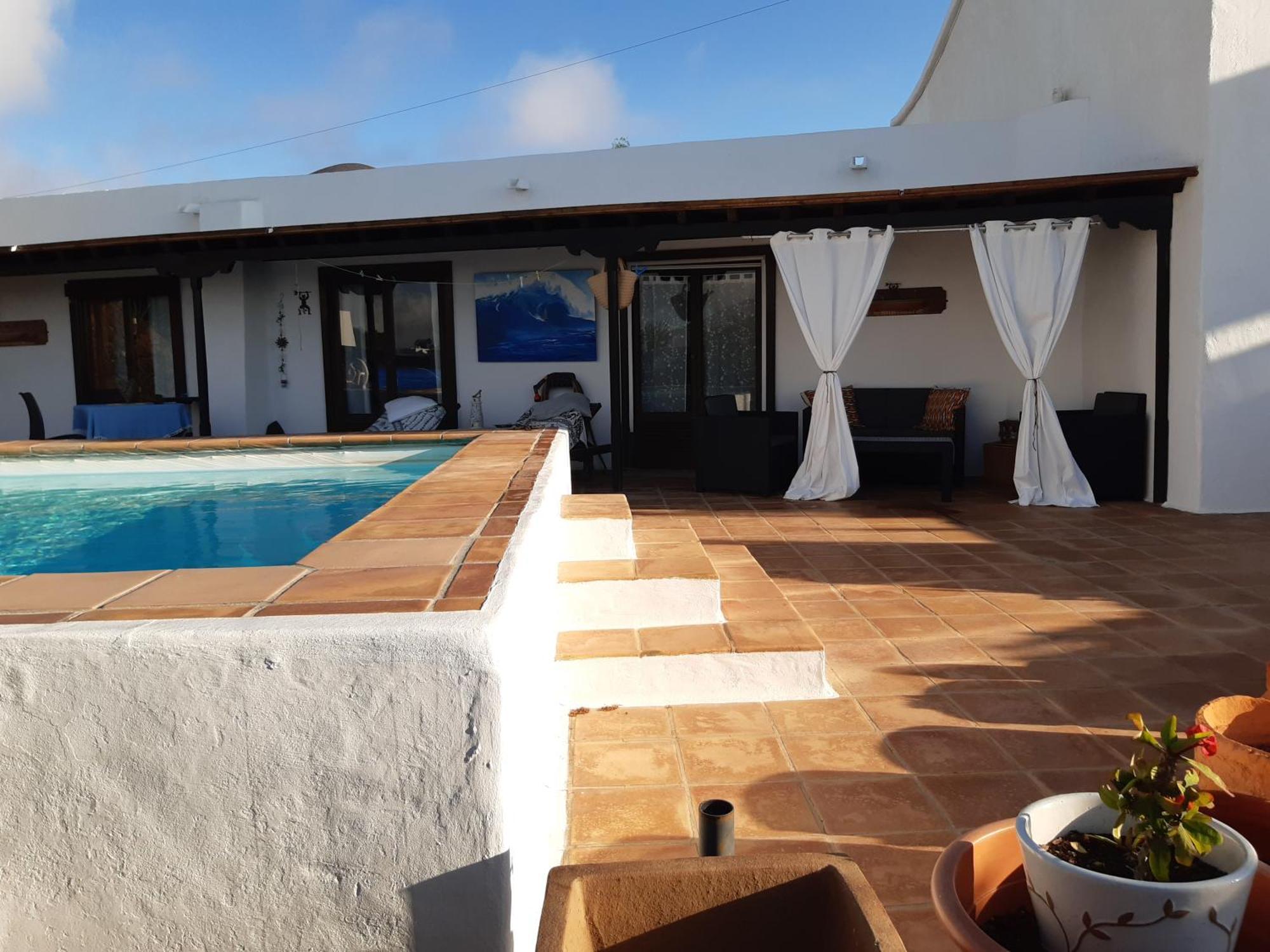 לינה וארוחת בוקר Tías Tipica Lanzarote House Only Adults חדר תמונה